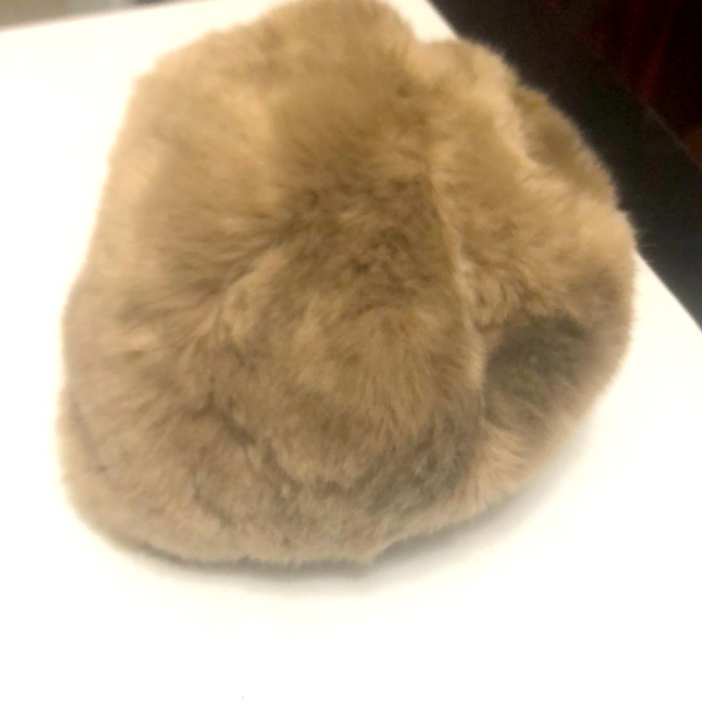 Fur hat